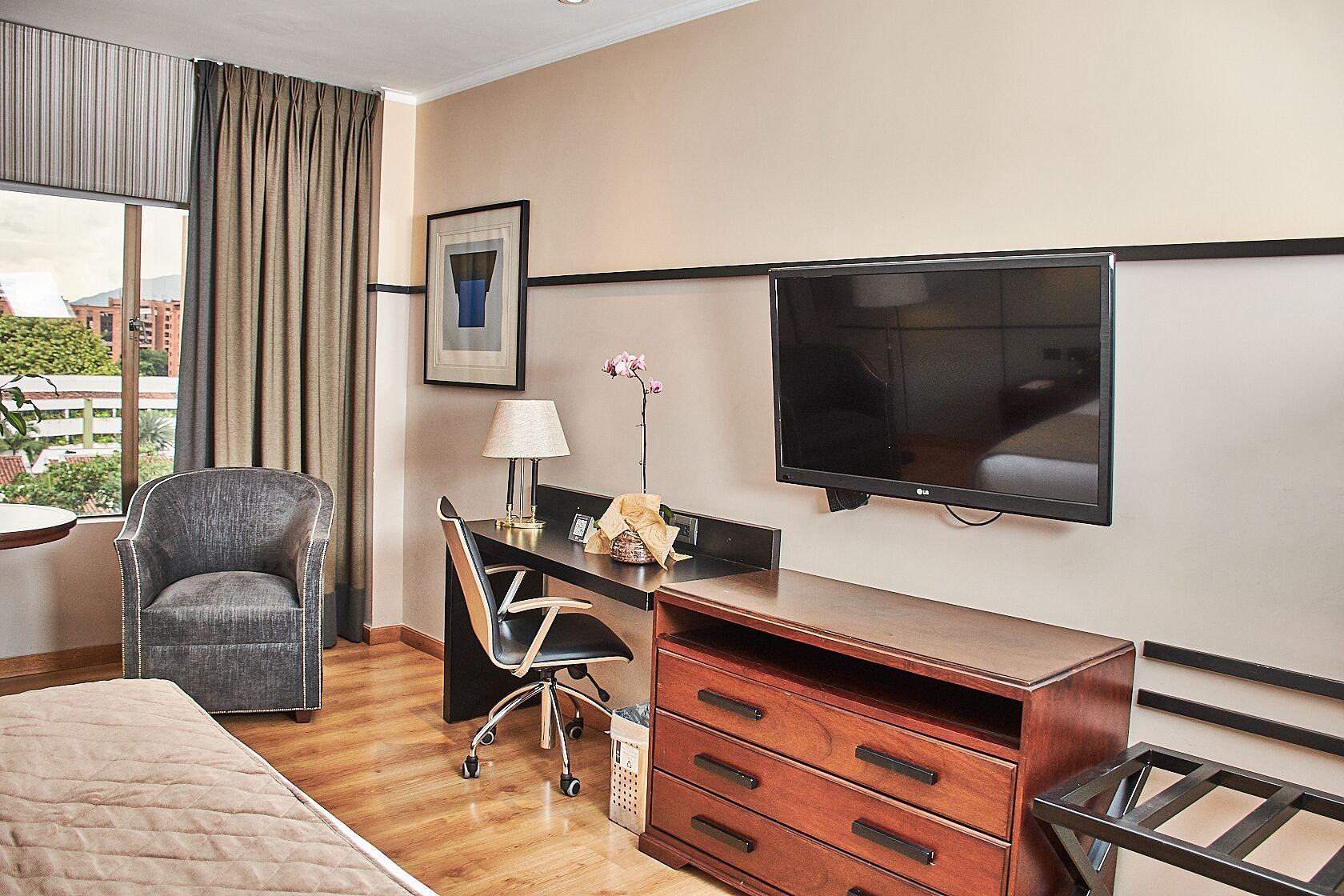 Hotel Poblado Plaza Medellin Exterior photo